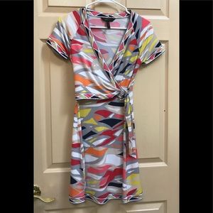 BCBG Dress sz XS short sleeve faux wrap